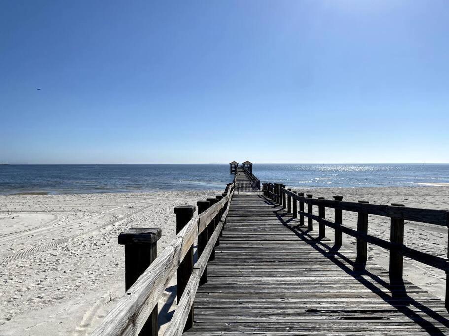 גאלפורט White Sand Getaway Steps From Beach מראה חיצוני תמונה